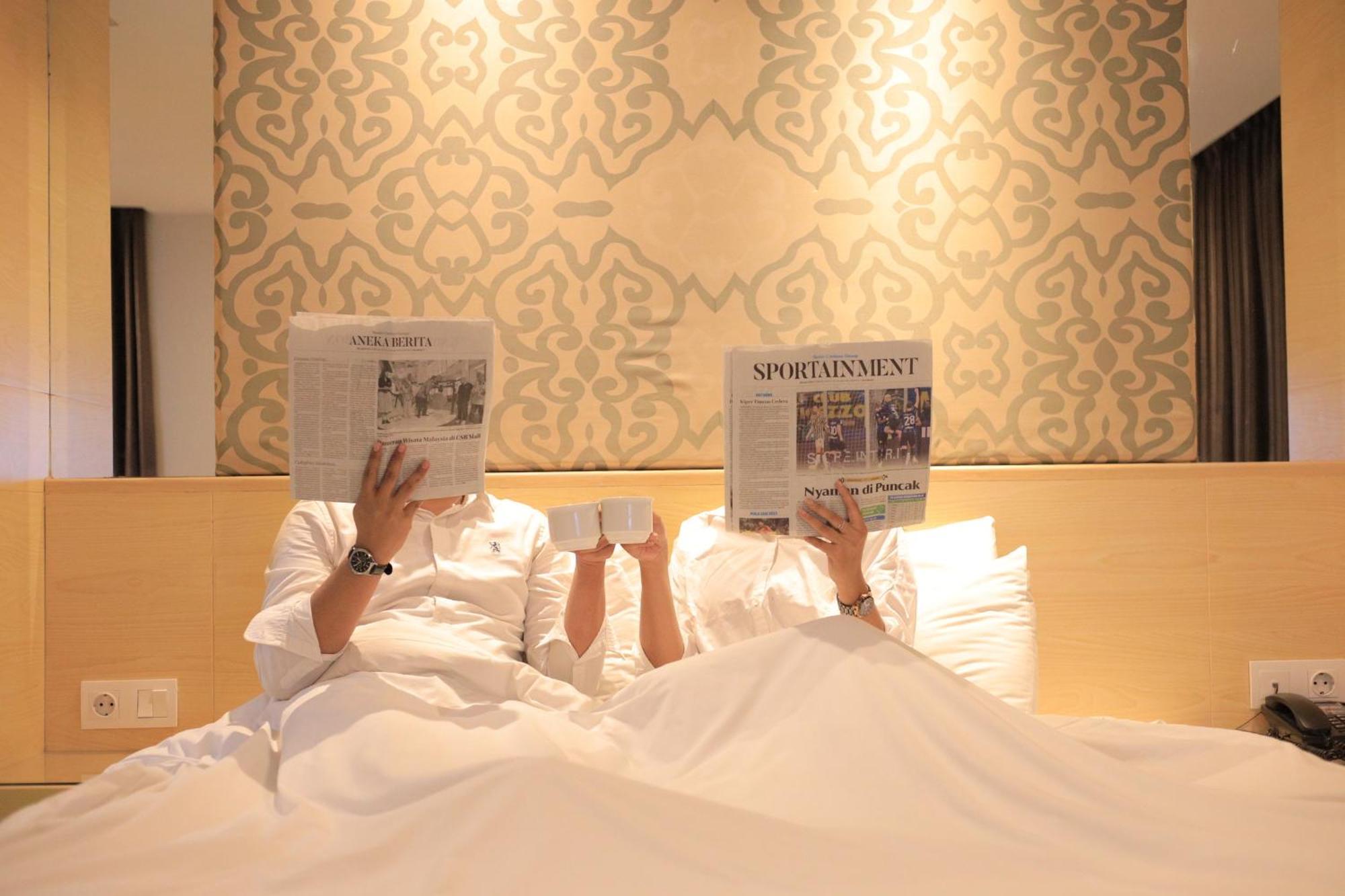 Metland Hotel Cirebon Kültér fotó